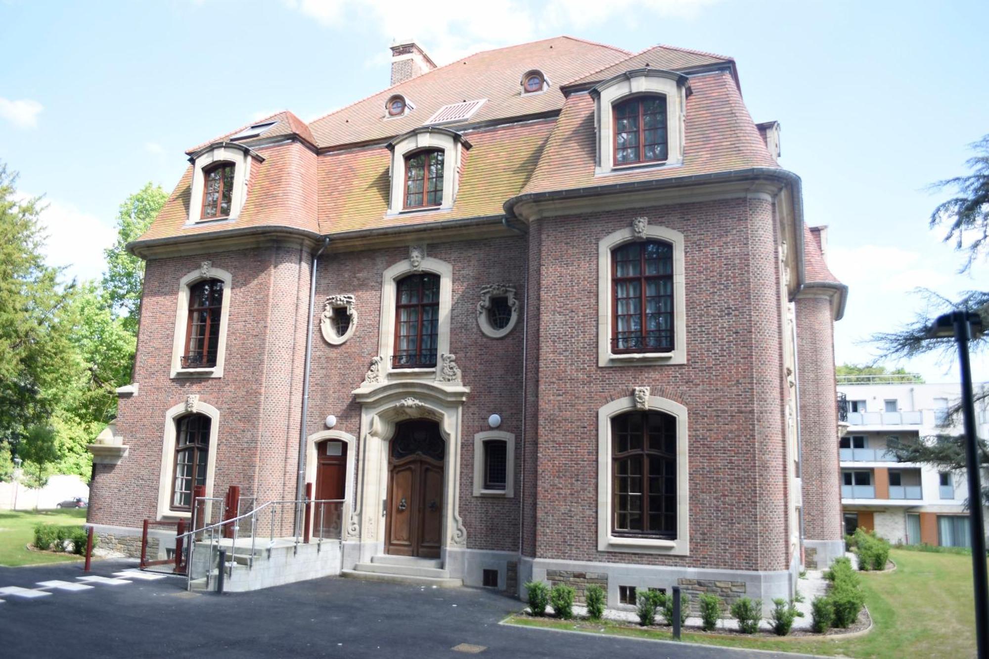 Domitys - Le Chateau De La Pilule Saint-Quentin  Esterno foto