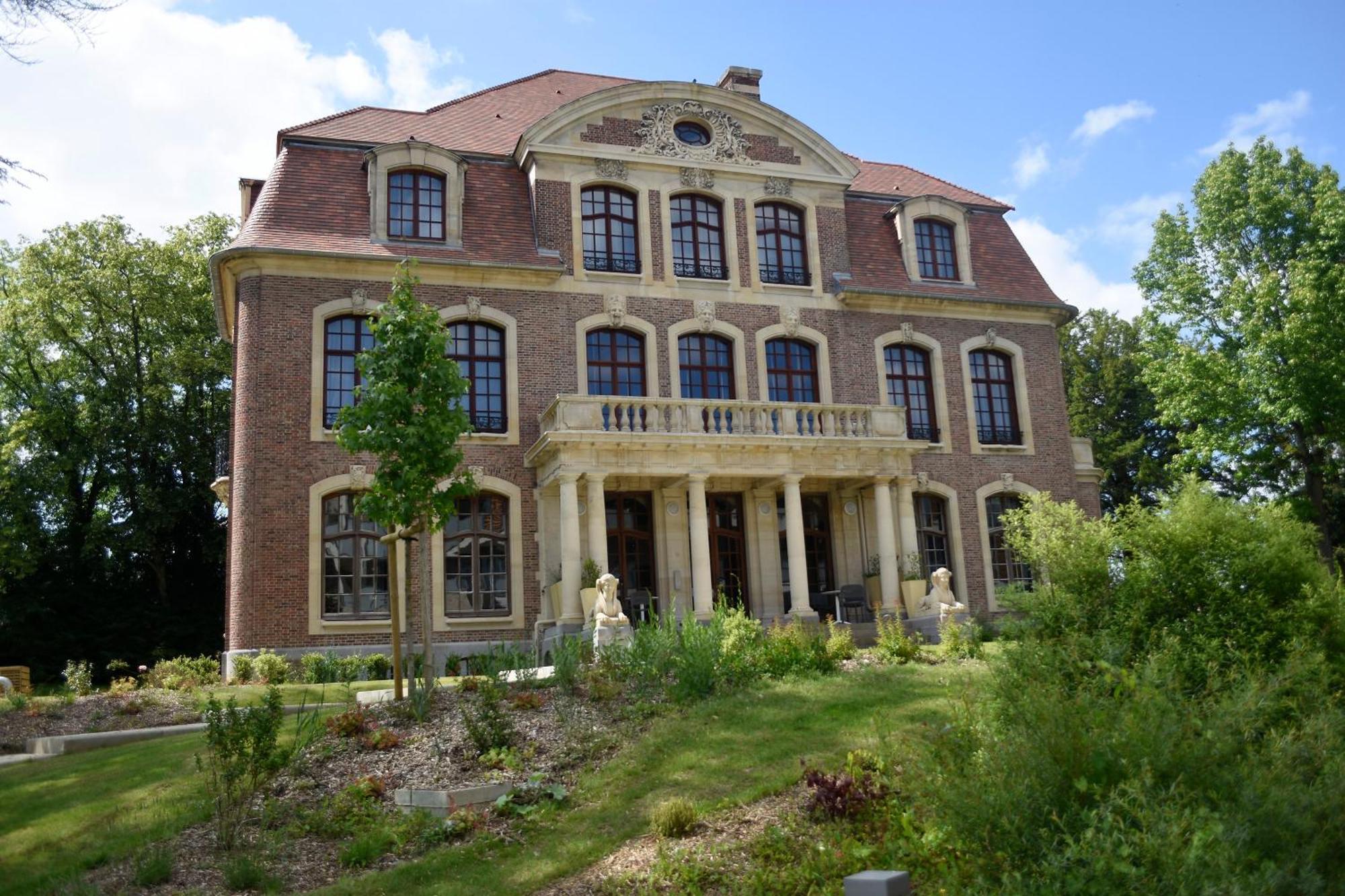 Domitys - Le Chateau De La Pilule Saint-Quentin  Esterno foto